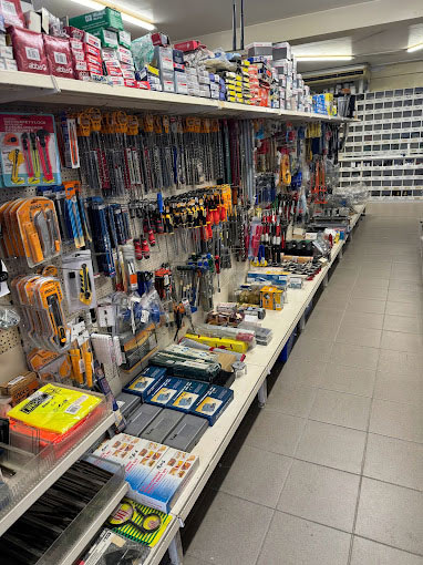 Χρώματα - Βερνίκια - Υδραυλικά