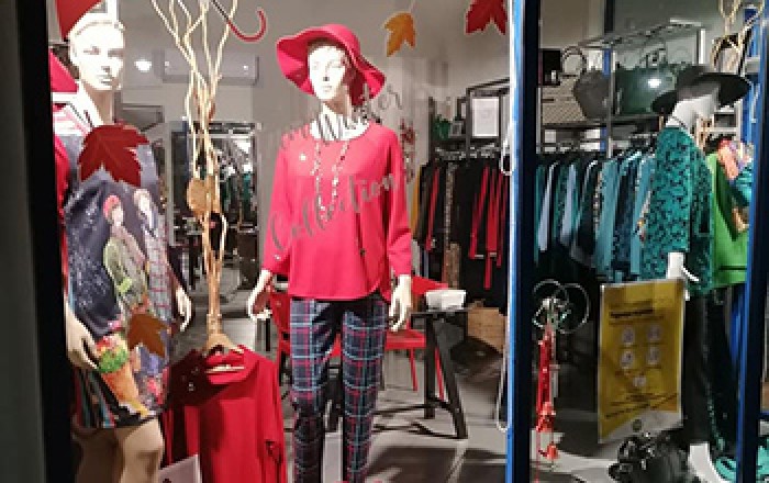 Γυναικεία Ενδύματα - Αξεσουάρ