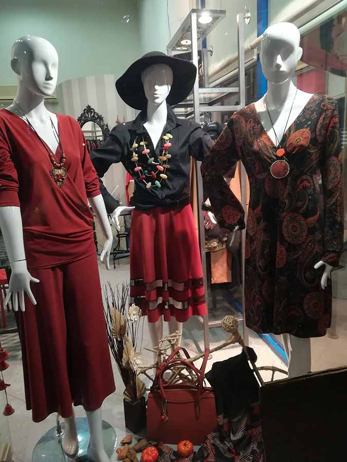 Γυναικεία Ενδύματα - Αξεσουάρ